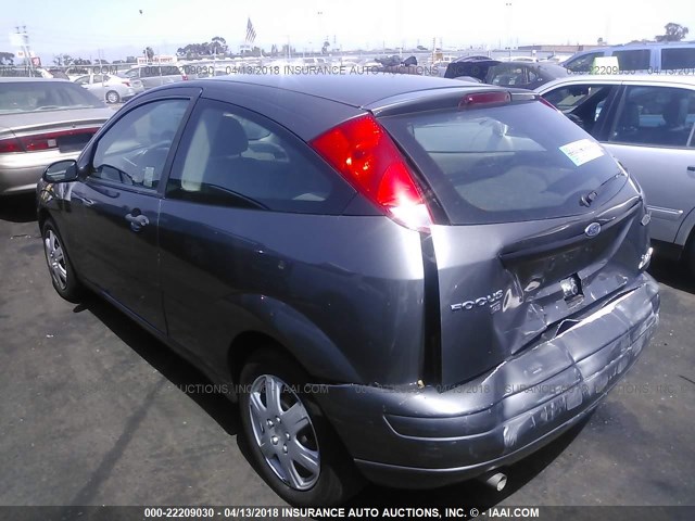 1FAFP31N57W161314 - 2007 FORD FOCUS ZX3/S/SE/SES GRAY photo 3