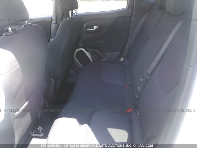 ZACCJABT7GPD87531 - 2016 JEEP RENEGADE LATITUDE SILVER photo 8