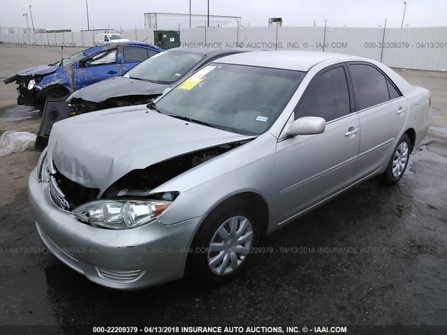 4T1BE32K36U719797 - 2006 TOYOTA CAMRY LE/XLE/SE SILVER photo 2