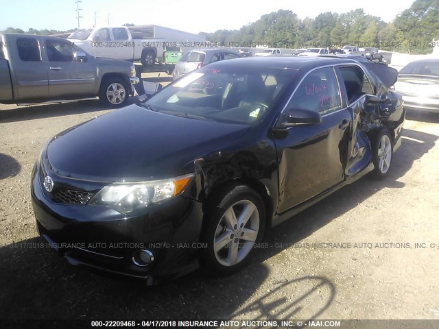 4T1BF1FK3CU080814 - 2012 TOYOTA CAMRY SE/LE/XLE BLACK photo 2