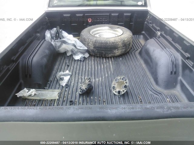 1GCCS14W028263766 - 2002 CHEVROLET S TRUCK S10 SILVER photo 8