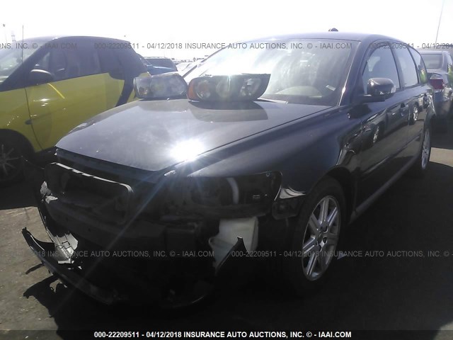 YV1MW390X72305440 - 2007 VOLVO V50 2.4I BLACK photo 2