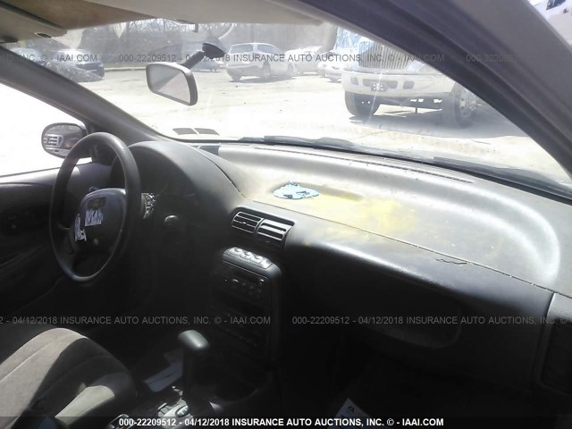 1G8ZK8272VZ159951 - 1997 SATURN SW2 GRAY photo 5