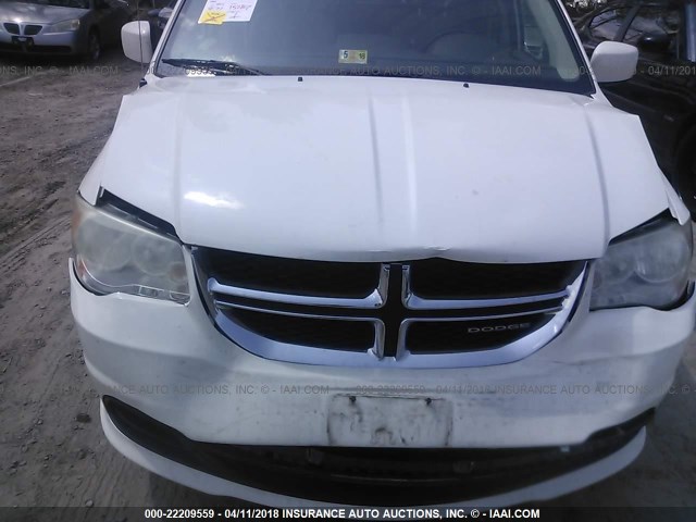 2C4RDGCG6CR122790 - 2012 DODGE GRAND CARAVAN SXT WHITE photo 6