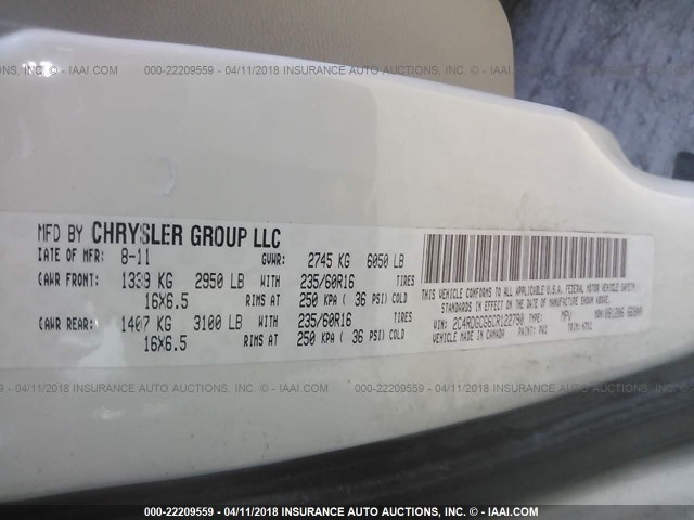 2C4RDGCG6CR122790 - 2012 DODGE GRAND CARAVAN SXT WHITE photo 9