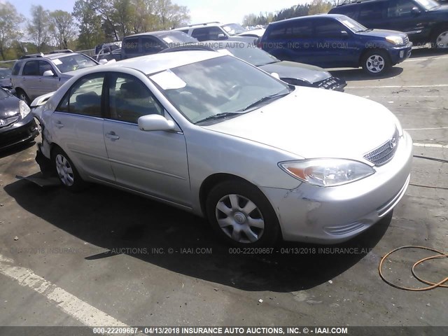 4T1BE32K83U722321 - 2003 TOYOTA CAMRY LE/XLE/SE SILVER photo 1