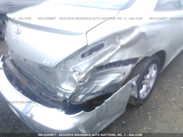 4T1CE38P56U610359 - 2006 TOYOTA CAMRY SOLARA SE/SLE 银色 照片 6