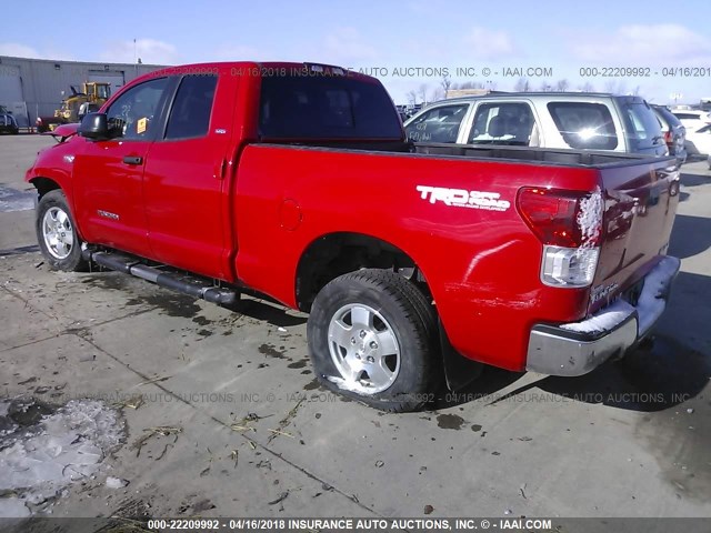 5TFUW5F14CX244405 - 2012 TOYOTA TUNDRA DOUBLE CAB SR5 RED photo 3