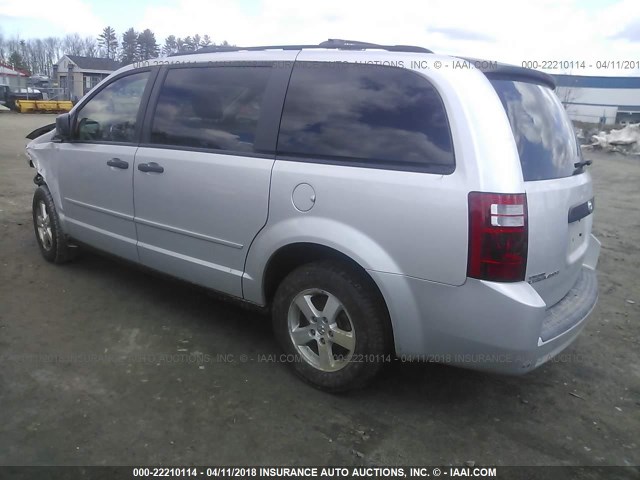 1D8HN44HX8B132258 - 2008 DODGE GRAND CARAVAN SE SILVER photo 3