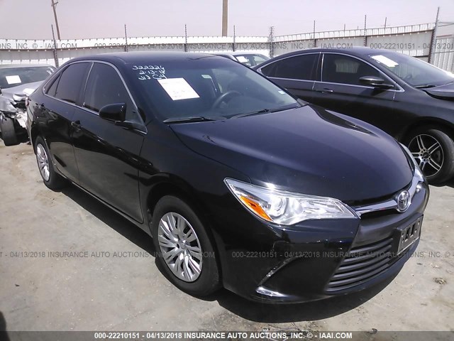 4T1BF1FK6GU212163 - 2016 TOYOTA CAMRY LE/XLE/SE/XSE BLACK photo 1