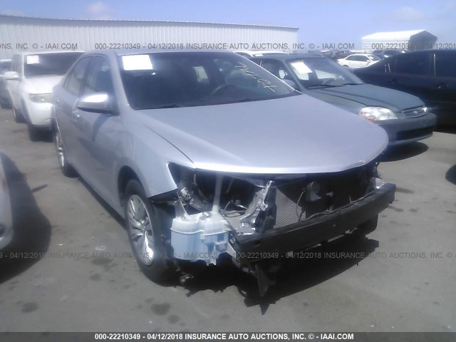 4T4BF1FK3CR170633 - 2012 TOYOTA CAMRY SE/LE/XLE Серебристый фото 1