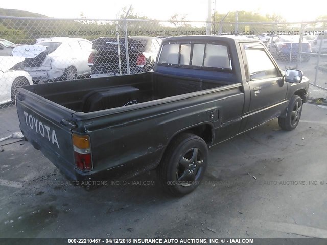 JT4RN50R9H0281747 - 1987 TOYOTA PICKUP 1/2 TON RN50 GREEN photo 4