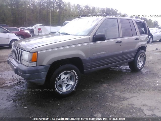 1J4GZ58S7VC662116 - 1997 JEEP GRAND CHEROKEE LAREDO/TSI GRAY photo 2