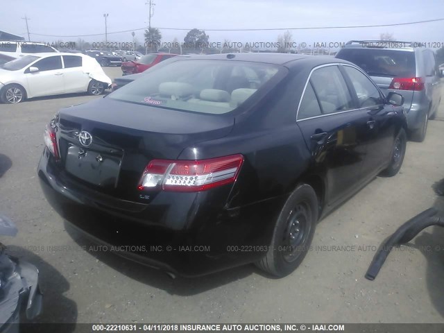 4T1BF3EK4BU225628 - 2011 TOYOTA CAMRY SE/LE/XLE BLACK photo 4