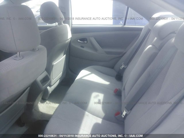 4T1BF3EK4BU225628 - 2011 TOYOTA CAMRY SE/LE/XLE BLACK photo 8