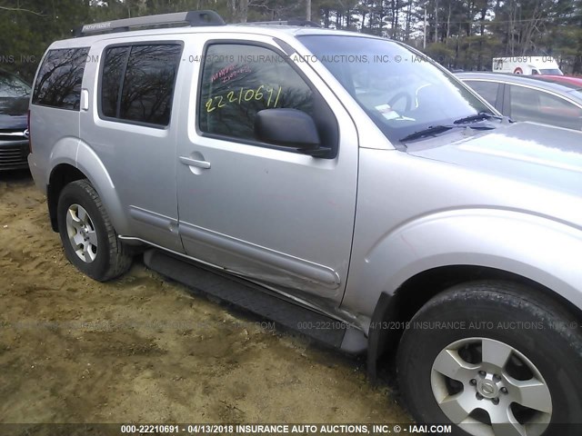 5N1AR18W25C767441 - 2005 NISSAN PATHFINDER LE/SE/XE SILVER photo 6