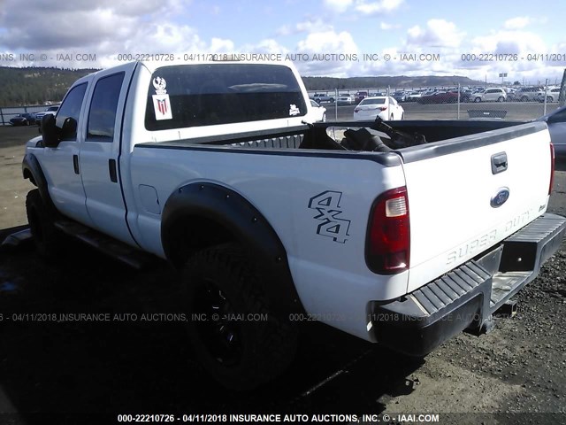 1FT7W2B63BEB83717 - 2011 FORD F250 SUPER DUTY WHITE photo 3