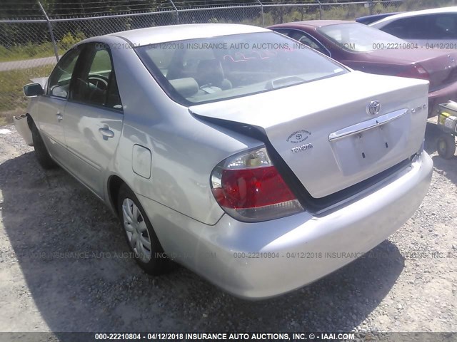 4T1BE32K96U661260 - 2006 TOYOTA CAMRY LE/XLE/SE ვერცხლისფერი ფოტო 3