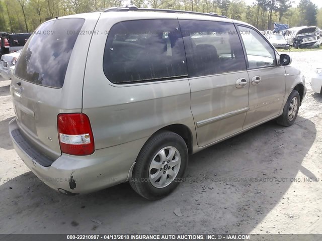 KNDUP132356717965 - 2005 KIA SEDONA EX/LX GRAY photo 4