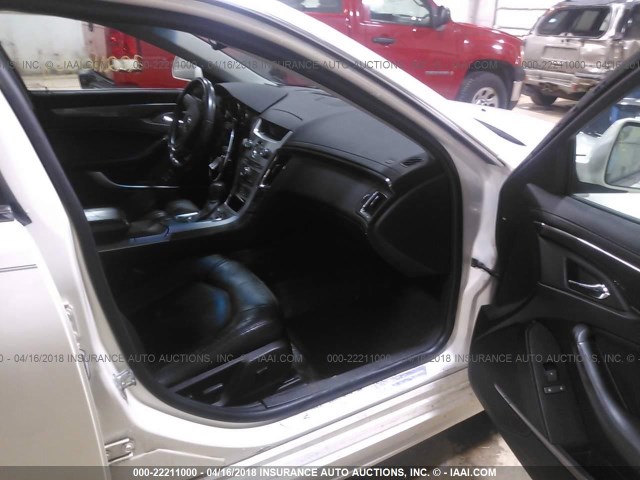 1G6DL5EVXA0149143 - 2010 CADILLAC CTS PERFORMANCE COLLECTION Белый фото 5