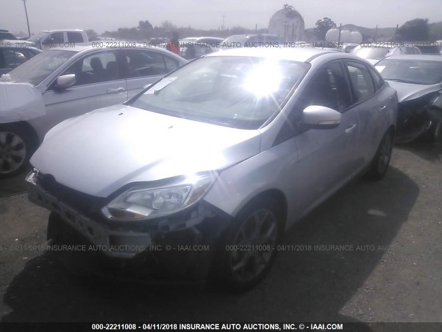 1FADP3F23EL132270 - 2014 FORD FOCUS SE SILVER photo 2