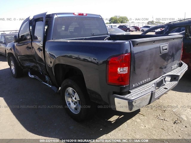 3GCEC13C18G125279 - 2008 CHEVROLET SILVERADO C1500 BLUE photo 3