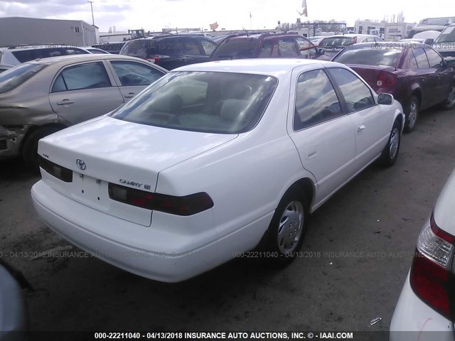 4T1BG22K1XU509320 - 1999 TOYOTA CAMRY CE/LE/XLE 白色 照片 4