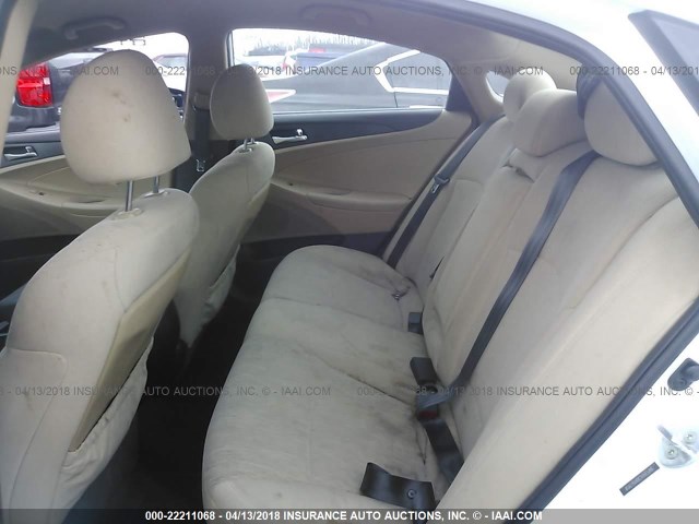 5NPEB4AC9DH507858 - 2013 HYUNDAI SONATA GLS WHITE photo 8