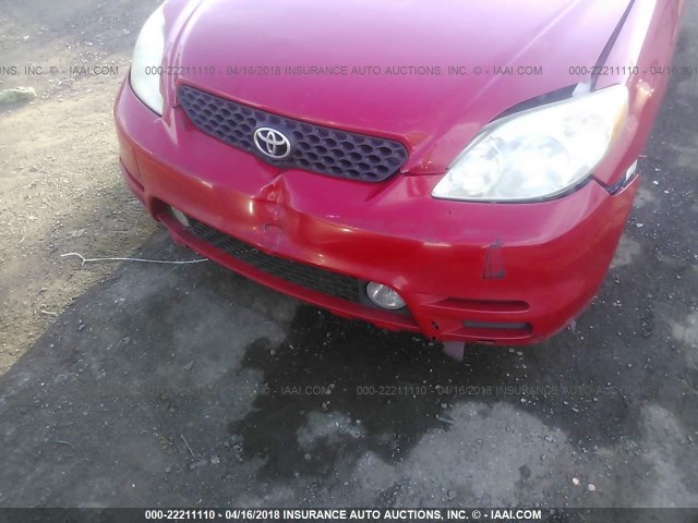 2T1KR32E83C120552 - 2003 TOYOTA COROLLA MATRIX XR RED photo 6