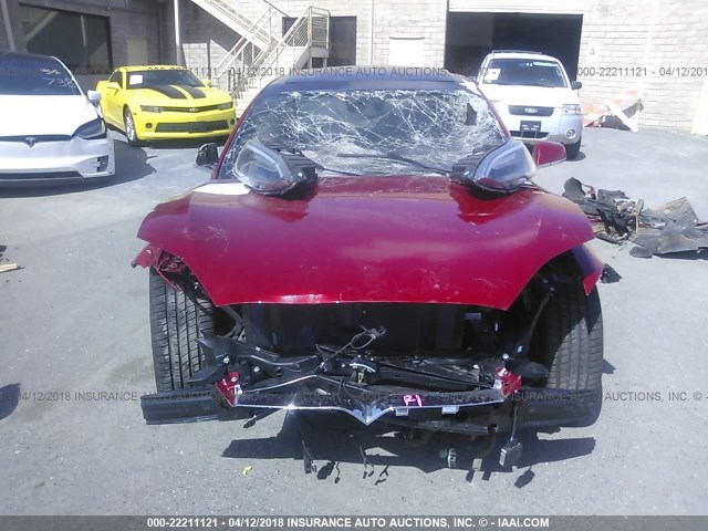 5YJSA1E12GF149289 - 2016 TESLA MODEL S RED photo 6