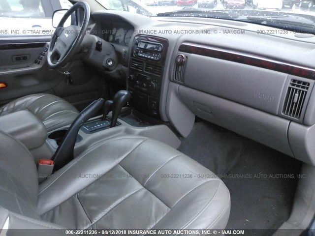 1J8GW58J02C241574 - 2002 JEEP GRAND CHEROKEE LIMITED GRAY photo 5