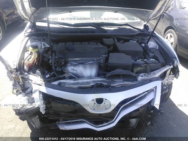 4T1BF3EK9BU752998 - 2011 TOYOTA CAMRY SE/LE/XLE SILVER photo 10