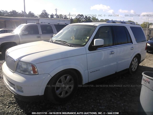 5LMFU27556LJ02373 - 2006 LINCOLN NAVIGATOR 白色 照片 2