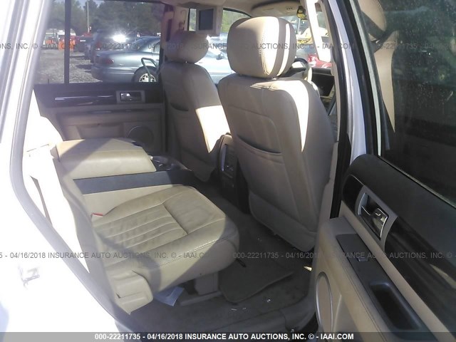 5LMFU27556LJ02373 - 2006 LINCOLN NAVIGATOR 白色 照片 8