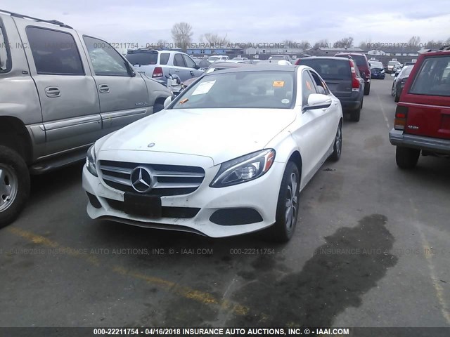 55SWF4KB2FU004557 - 2015 MERCEDES-BENZ C 300 4MATIC WHITE photo 2