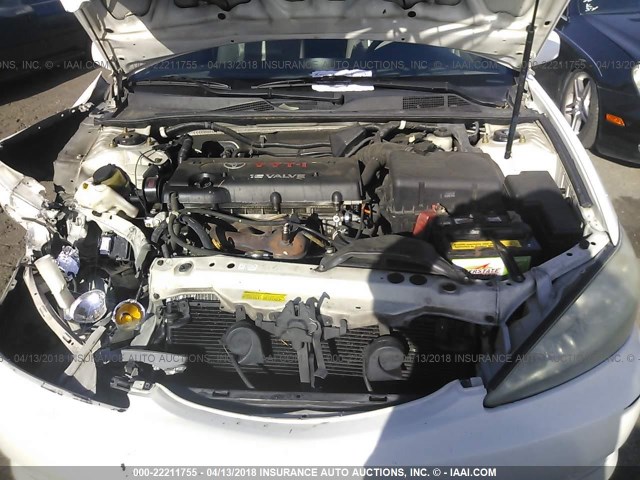 4T1BE32K05U411887 - 2005 TOYOTA CAMRY LE/XLE/SE WHITE photo 10