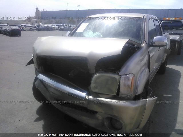 5TBET34185S473238 - 2005 TOYOTA TUNDRA DOUBLE CAB SR5 BEIGE photo 2