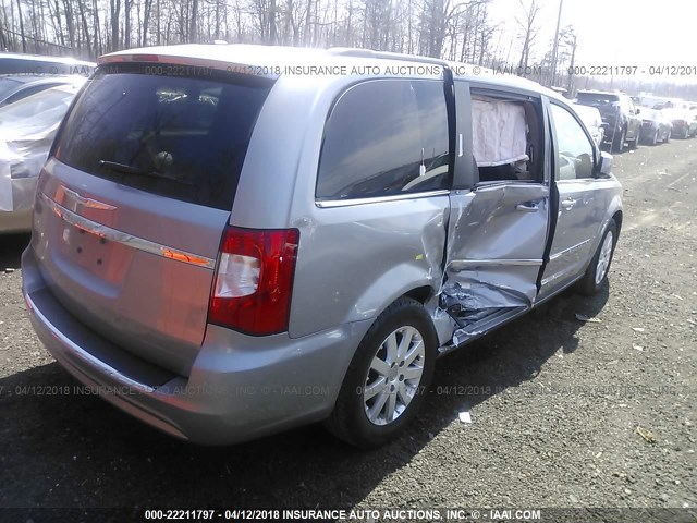 2C4RC1BG2DR745049 - 2013 CHRYSLER TOWN & COUNTRY TOURING SILVER photo 4
