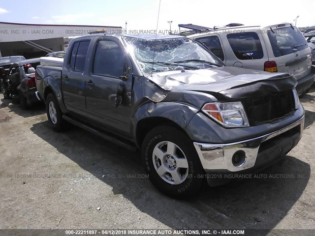 1N6AD07U67C456284 - 2007 NISSAN FRONTIER CREW CAB LE/SE/OFF ROAD GRAY photo 1