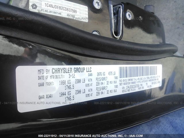 1C4NJDEB2CD637599 - 2012 JEEP COMPASS LATITUDE 黑色 照片 9