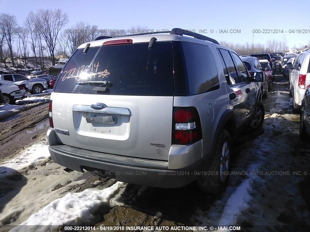 1FMEU73886UA27853 - 2006 FORD EXPLORER XLT SILVER photo 4