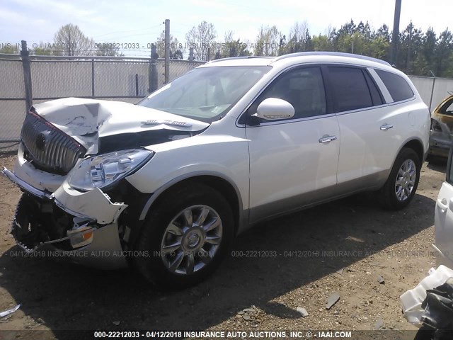 5GAKRDED5CJ257026 - 2012 BUICK ENCLAVE WHITE photo 2