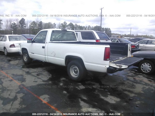 1GTEC14W9WZ504309 - 1998 GMC SIERRA C1500 WHITE photo 3