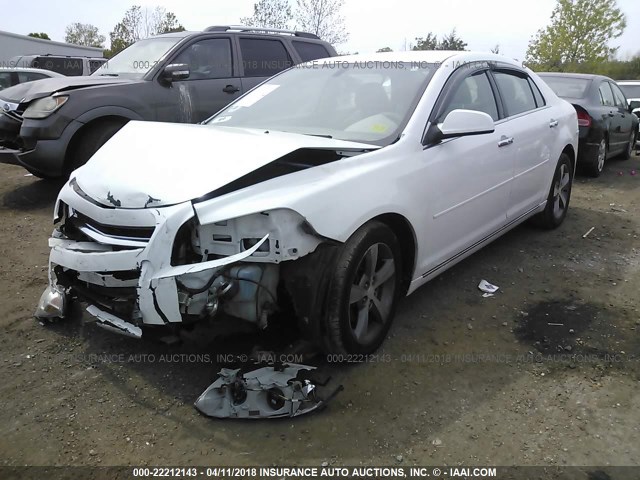 1G1ZC5EU3CF137323 - 2012 CHEVROLET MALIBU 1LT WHITE photo 2