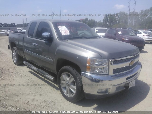 1GCRCSE02DZ350721 - 2013 CHEVROLET SILVERADO C1500 LT GRAY photo 1