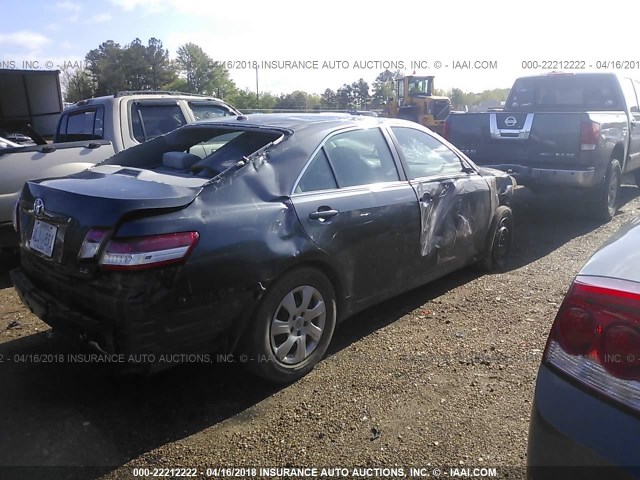 4T1BF3EK5BU771015 - 2011 TOYOTA CAMRY SE/LE/XLE GRAY photo 4