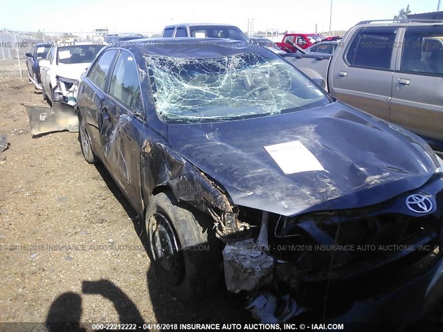 4T1BF3EK5BU771015 - 2011 TOYOTA CAMRY SE/LE/XLE GRAY photo 6