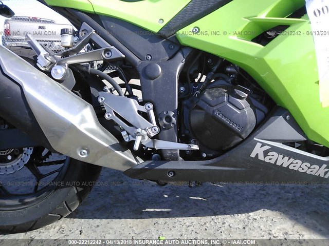 JKAEX8B11FDA21735 - 2015 KAWASAKI EX300 B GREEN photo 8