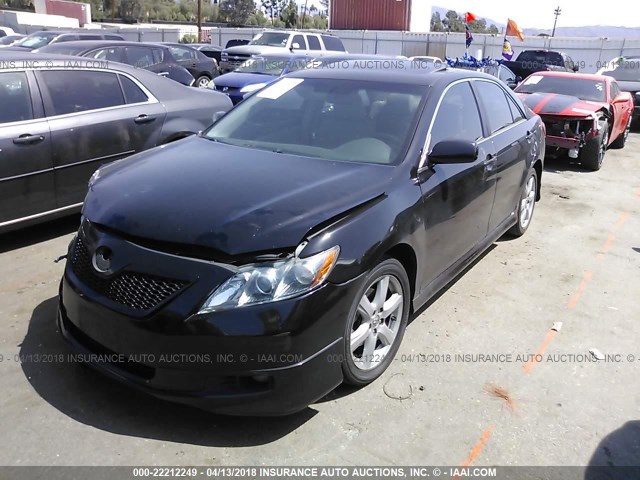 4T1BK46K67U554726 - 2007 TOYOTA CAMRY NEW GENERAT LE/XLE/SE BLACK photo 2