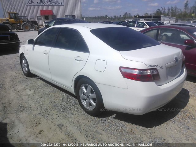 JTNBE46K773070402 - 2007 TOYOTA CAMRY NEW GENERAT CE/LE/XLE/SE WHITE photo 3